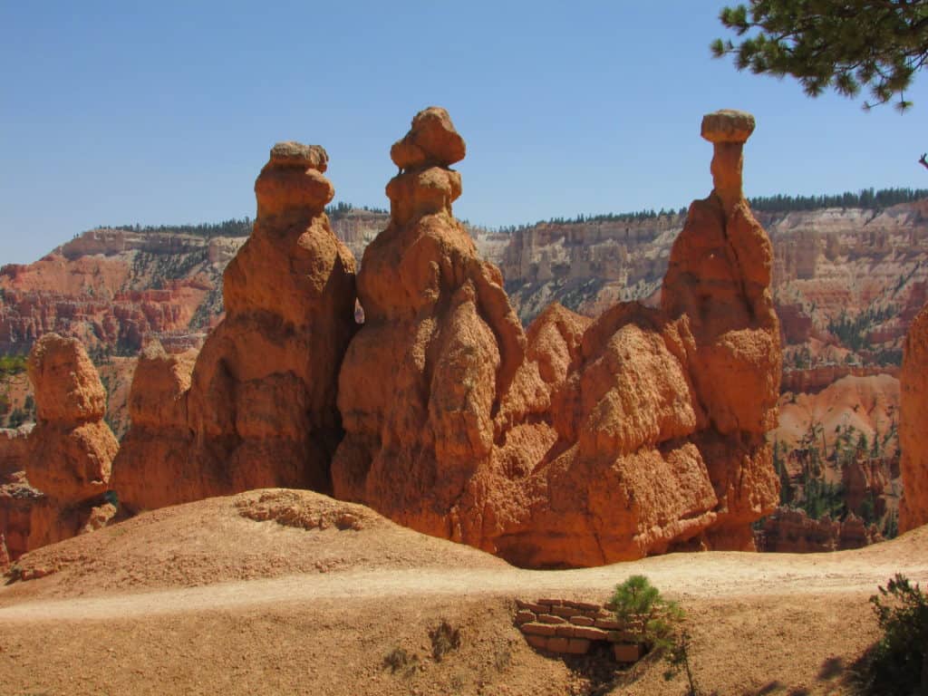 Hiking in Bryce Canyon Amphitheater