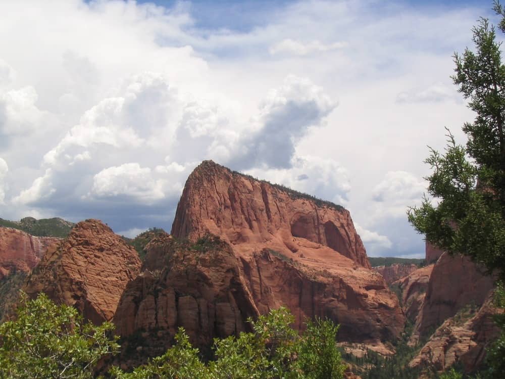 mesa jutting into blue sky in Kolob Canyons