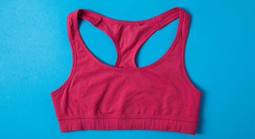 How To Choose a Sports Bra For Hiking - Andrea Kuuipo Abroad