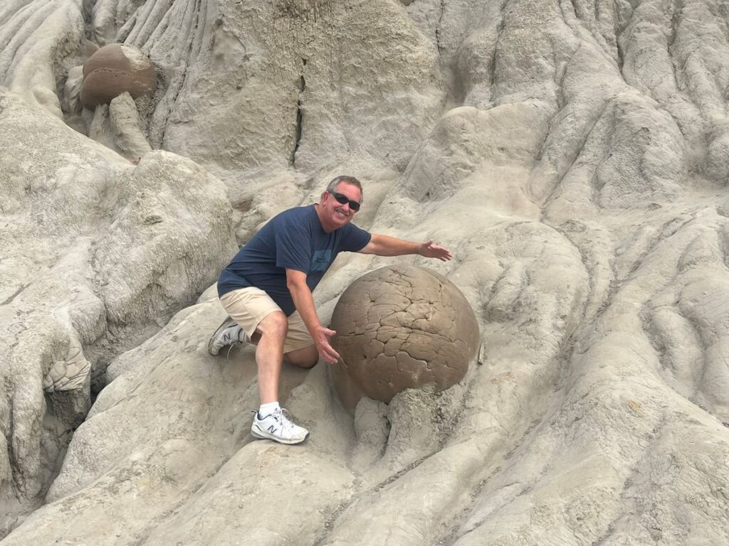 rock formation that looks like a cannonball